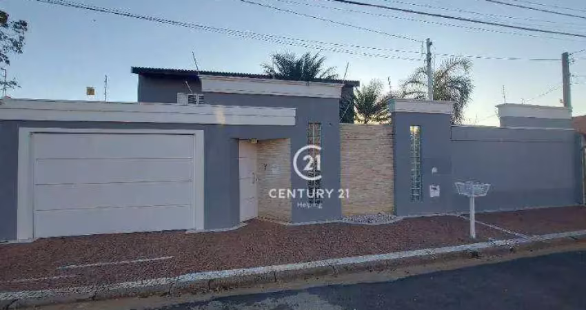 Casa com 3 dormitórios à venda, 450 m² por R$ 1.595.000,00 - Jardim Nossa Senhora de Fátima - Nova Odessa/SP