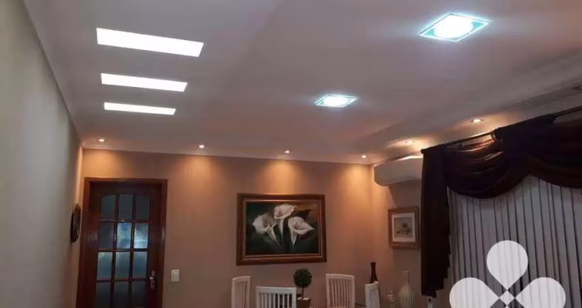 Casa com 3 quartos à venda na Rua Dona Anita Costa, Vila Voturua, São Vicente
