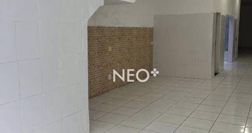 Loja para alugar, 195 m² por R$ 7.900,00/mês - Marapé - Santos/SP