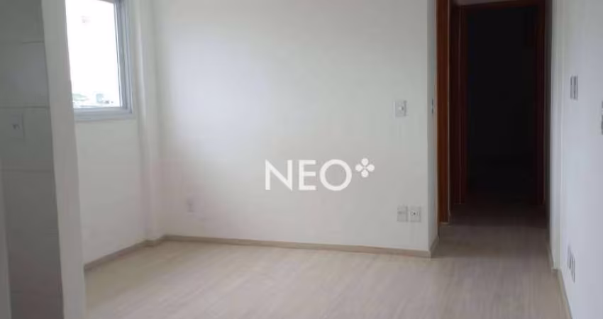 Apartamento com 2 dormitórios à venda, 41 m² por R$ 380.000,00 - Estuário - Santos/SP