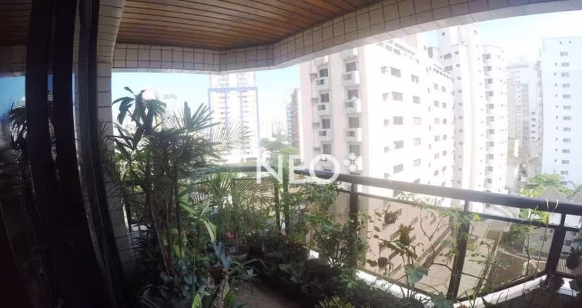 Apartamento Exclusivo – 1 por Andar, a 2 Quadras da Praia!