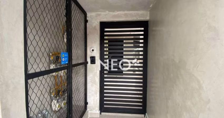 Village com 2 dormitórios à venda, 88 m² por R$ 820.000,00 - Ponta da Praia - Santos/SP