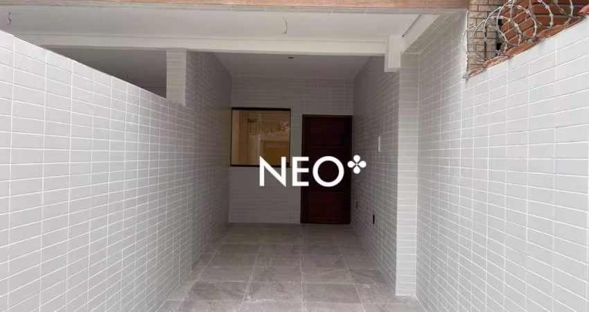 Sobreposta Baixa com 3 quartos à venda, 99 m² por R$ 760.000 - Vila Belmiro - Santos/SP