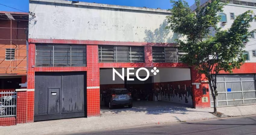Galpão para alugar, 710 m² por R$ 11.780,01/mês - Centro - Santos/SP