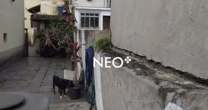 Terreno à venda na Rua Júlio Conceição, Vila Mathias, Santos