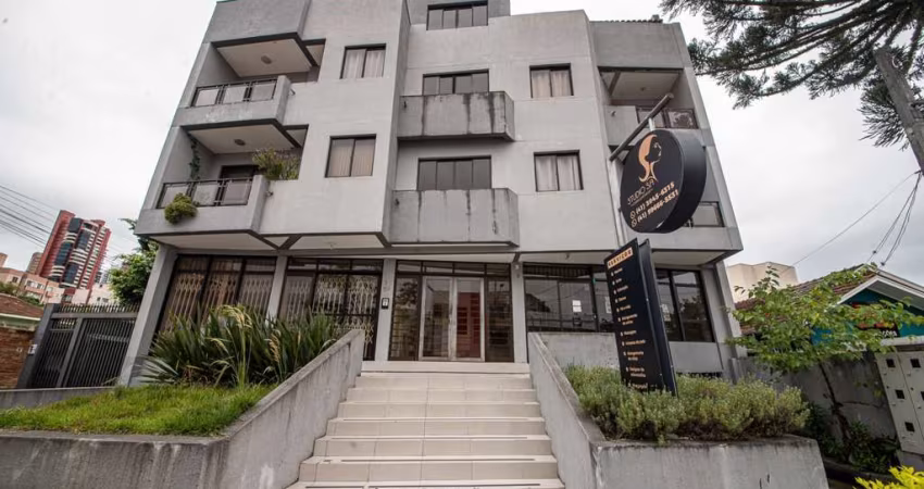 Loja para alugar, 52.90 m2 por R$2600.00  - Juveve - Curitiba/PR