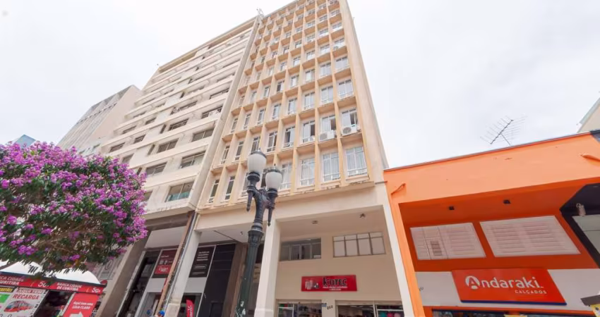 Conjunto Comercial à venda, 27.00 m2 por R$85900.00  - Centro - Curitiba/PR