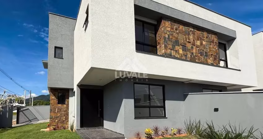 Geminado de esquina | três rios do sul | 3 quartos (1 suíte) | 125m²