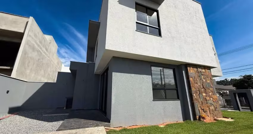 Geminado de esquina | três rios do sul | 3 quartos (1 suíte) | 125m²