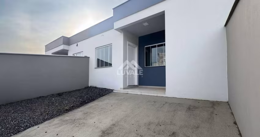 Geminado Térreo | Três Rios do Norte | 3 quartos (1 suíte) | 77m²