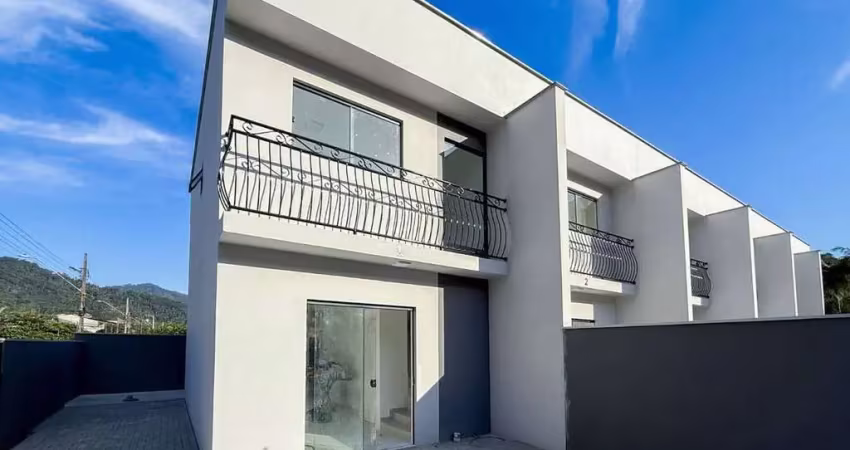Casa com 3 quartos à venda no São Luís, Jaraguá do Sul 