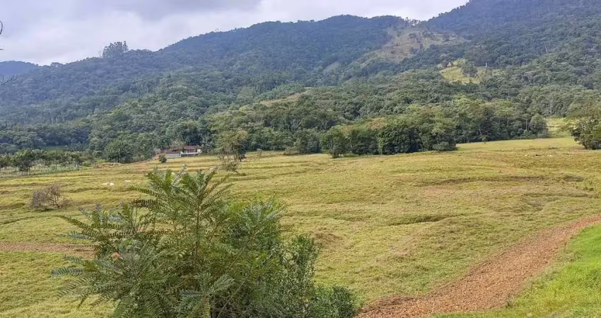 Chácara / sítio com 2 quartos à venda na Eurico Oto Homburg, 1, Área Rural de Jaraguá do Sul, Jaraguá do Sul