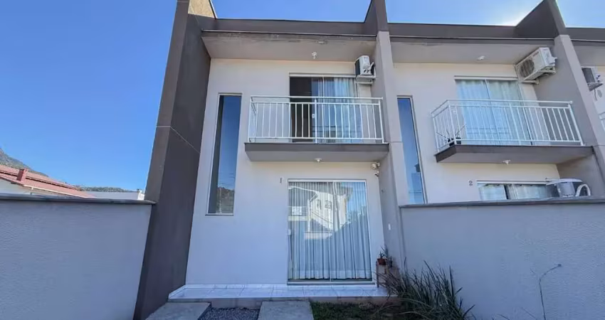 Geminado duplex | ilha da figueira | 2 quartos | 66m²