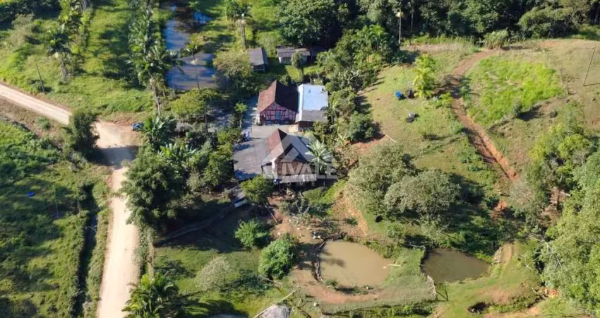 Casa com 3 quartos à venda em Treze de Maio Baixo, Massaranduba 