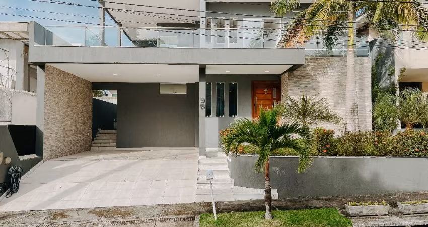 Sobrado para venda possui 450 metros quadrados com 4 quartos em Parque do Jiqui - Parnamirim - RN
