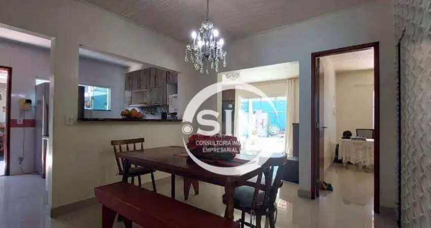 Casa com 4 dormitórios à venda, 200 m² por R$ 950.000,00 - Palmeiras - Cabo Frio/RJ