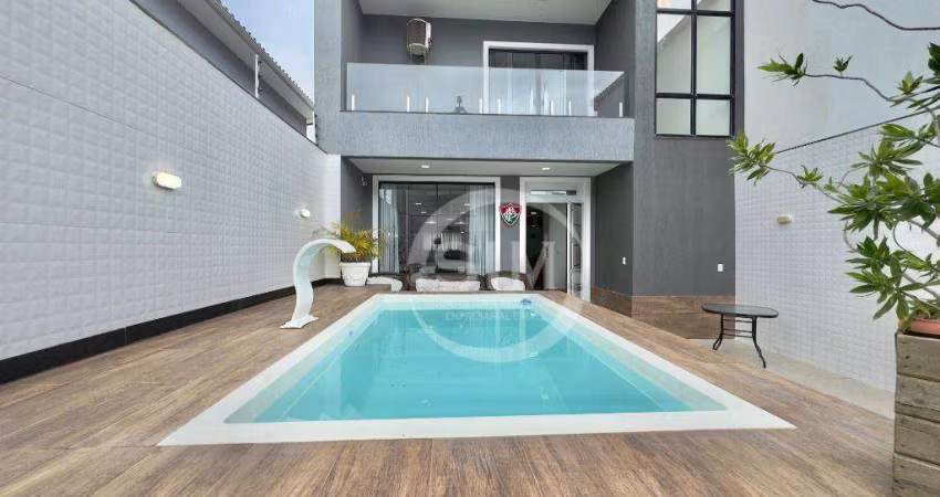 Casa com 3 dormitórios à venda, 190 m² por R$ 990.000,00 - Novo Portinho - Cabo Frio/RJ