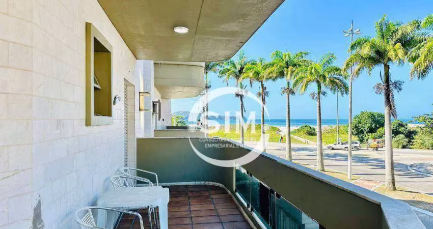 Apartamento com 3 dormitórios à venda, 110 m² por R$ 900.000,00 - Praia do Forte - Cabo Frio/RJ
