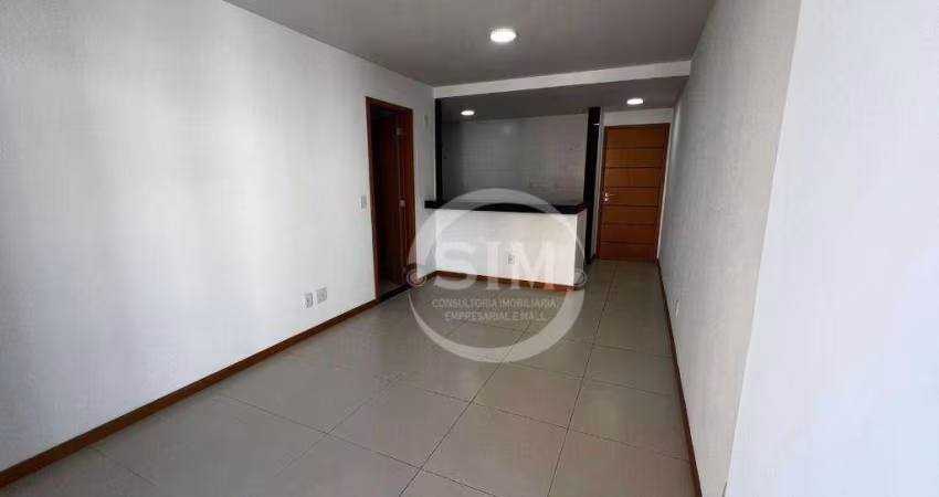 Apartamento com 1 dormitório à venda, 60 m² por R$ 420.000,00 - Braga - Cabo Frio/RJ