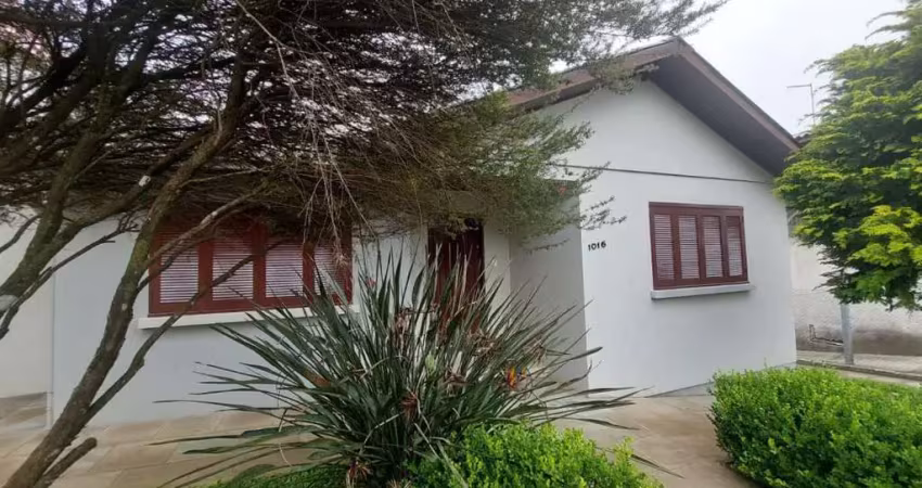 Casa à venda em caxias do sul, jardim eldorado - semi mobiliada, com churrasqueira e garagem