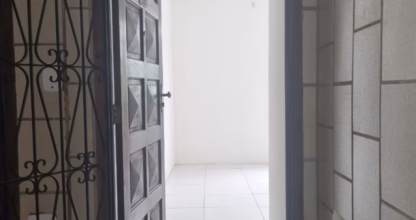 Apartamento para aluguel e venda com dois quartos no Cabula