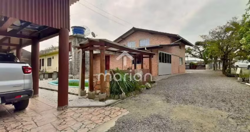 Chácara / sítio com 4 quartos à venda no Centro, Penha 