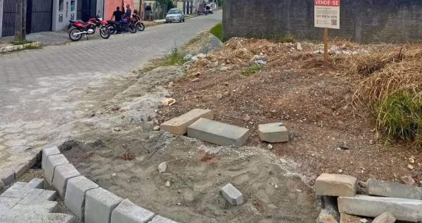 Terreno à venda no Itacolomi, Balneário Piçarras 