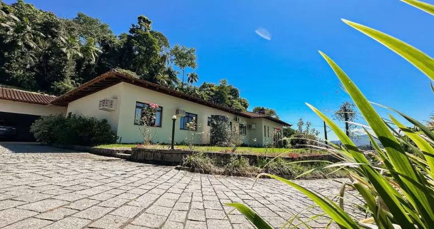 Casa com 3 quartos à venda na Escola Agrícola, Blumenau 