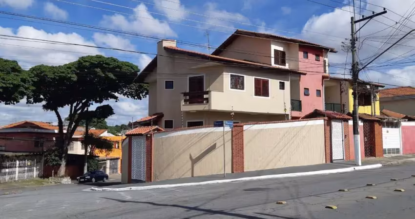 Sobrado à venda no bairro Jardim Vila Galvão - Guarulhos/SP
