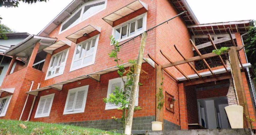 Casa com 4 quartos à venda, 205 m² por R$ 1.150.000 - Parque das Artes - Embu das Artes/SP