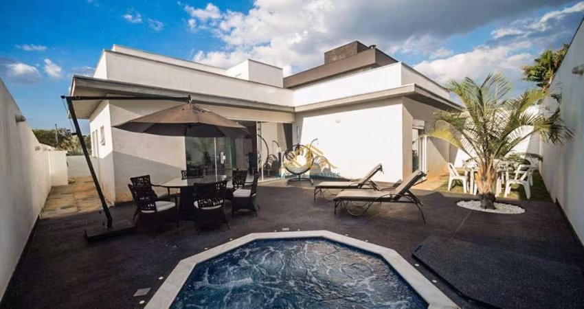 Casa térrea com 3 quartos, sendo 3 suítes à venda,  210m² por R$1.390.0000,00 -Terras de Santa Adélia - Vargem Grande Paulista/SP.