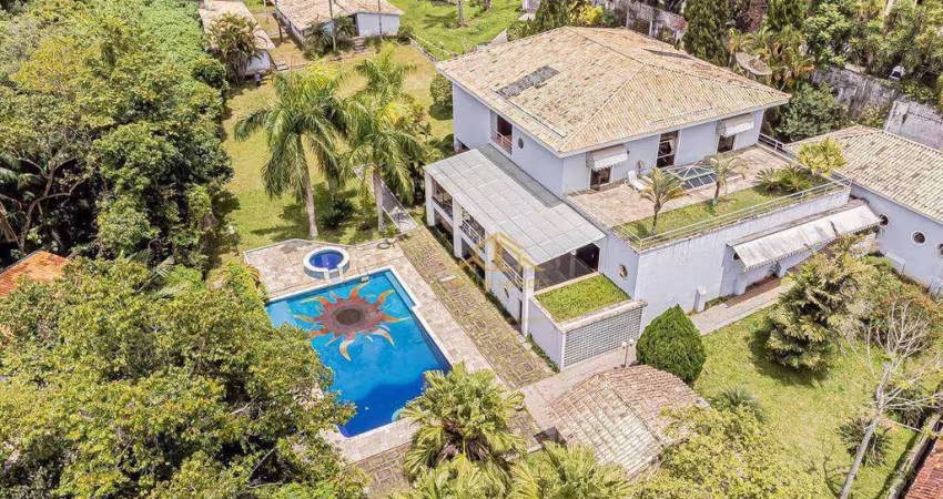 Casa com 5 suítes e casa de hospede s à venda, 750 m² por R$ 2.499.000 - Fazendinha - Carapicuíba/SP