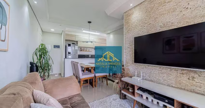 Apartamento à Venda de 3 quartos com Varanda no Condomínio Le Mont, 60 m² por R$ 259.900 - Jardim Ísis - Cotia/SP