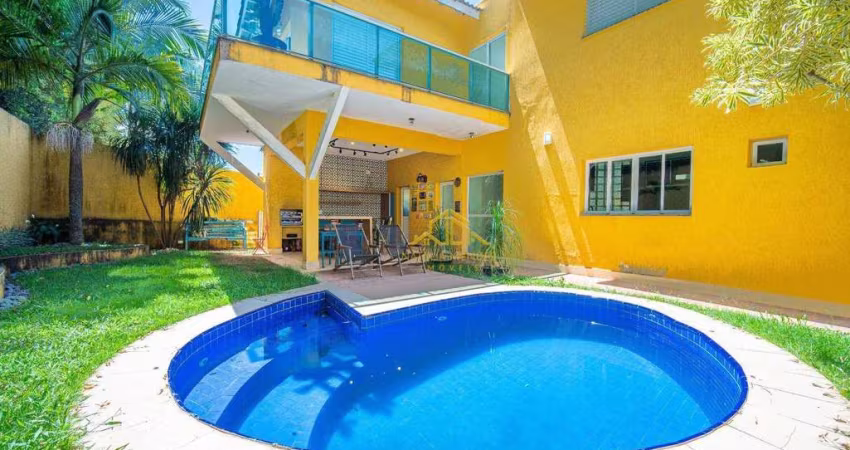 Casa com 4 dormitórios à venda, 350 m² por R$ 1.750.000,00 - Pitas - Cotia/SP
