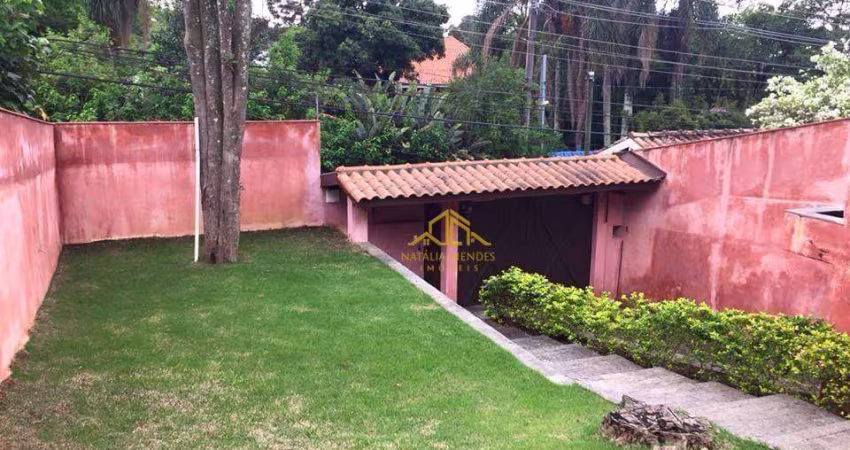 Casa térrea à venda com 3 quartos, 301 m² por R$ 750.000 – Parque São George / Cotia – SP