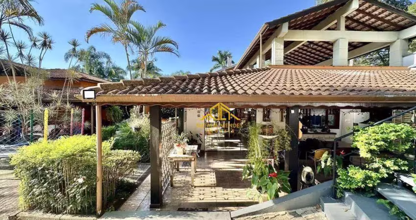 Casa com 3 dormitórios à venda, 221 m² por r$ 1.290.000,00 - transurb - itapevi/sp