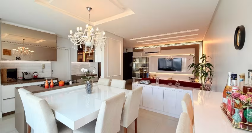 Apartamento no Bairro Velha em Blumenau com 3 Dormitórios (1 suíte) e 100 m²
