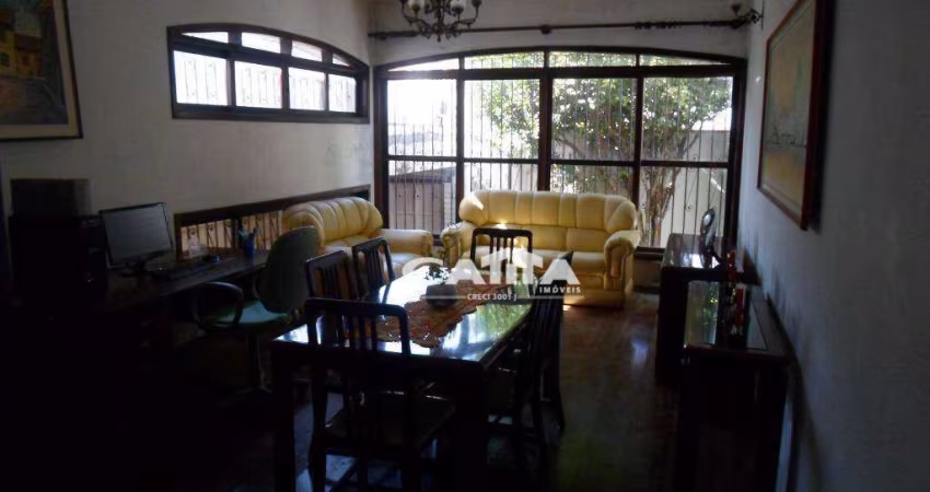 Sobrado com 3 quartos e 3 vagas à venda, 200 m² por R$ 1.400.000 - Jardim Têxtil - São Paulo/SP
