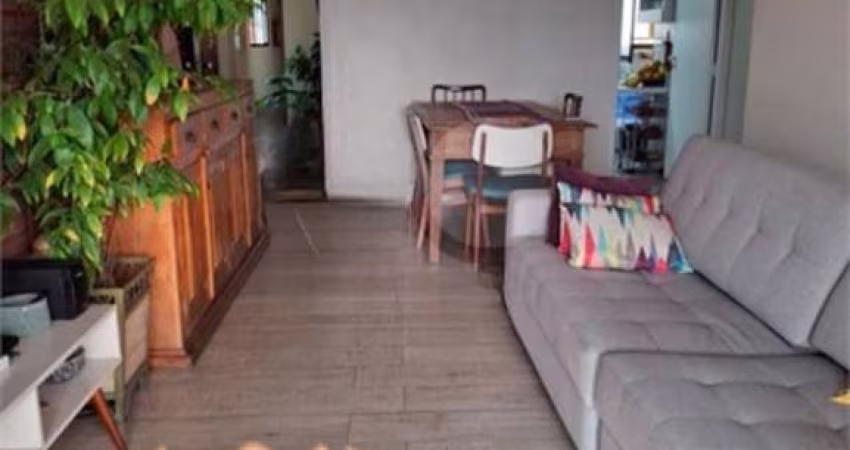 Apartamento com 3 quartos à venda na Vila Clayton, Valinhos 