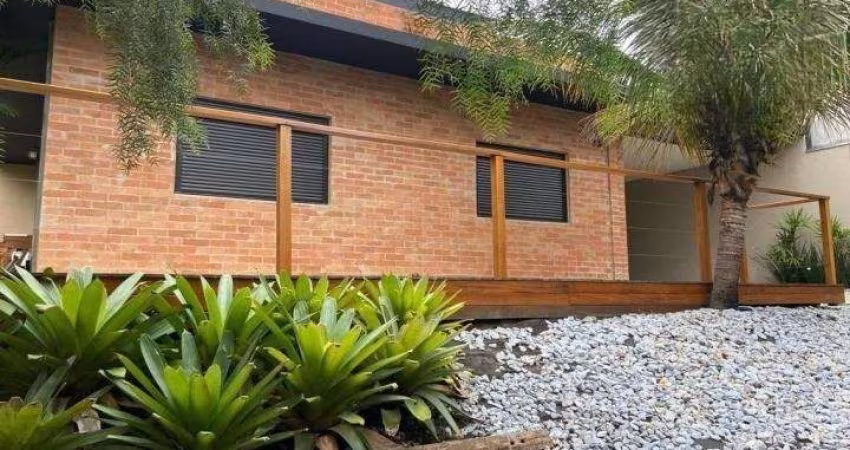 Casa em condomínio fechado com 3 quartos à venda na Vila Omizollo, Louveira 