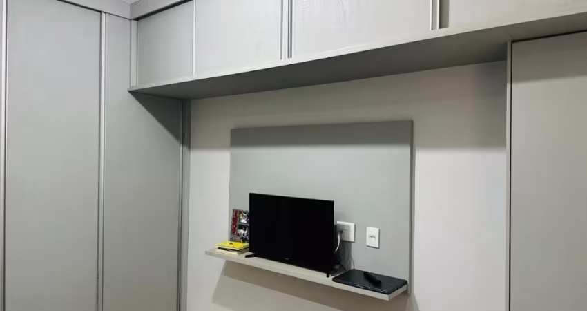 Apartamento completo no bairro Ipiranga com dois dormitórios sendo uma suíte