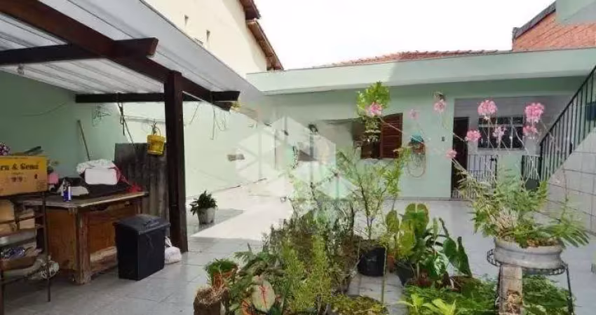 Casa com 5 dormitórios à Venda, 300 m² por R$  1.300.000,00- Jardim Barbosa - Guarulhos/SP