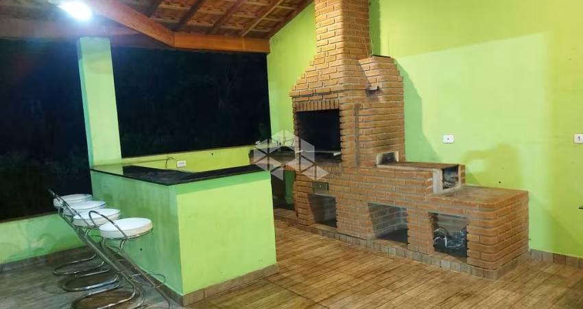 Chácara com 4 dormitórios à venda, 400,000 m² - Ferreiras - Nazaré Paulista/SP
