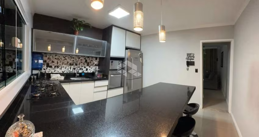 LINDO SOBRADO PLANEJADO COM CHURRASQUEIRA NA VILA ROSALIA