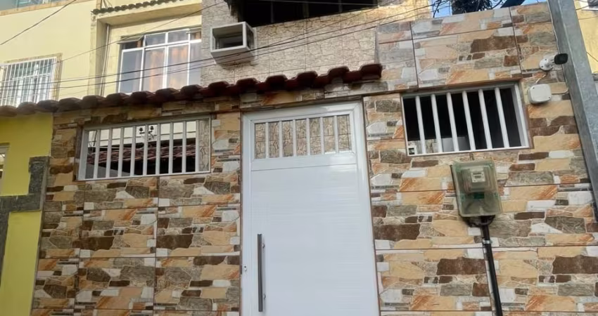 Casa de vila Próxima ao 3Bpm (Méier)!