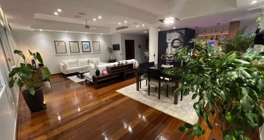 Apartamento na Atlântica vista mar (Copacabana)!