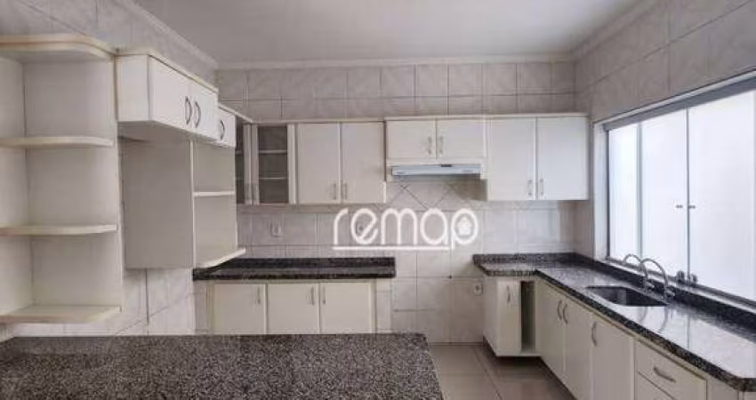 Casa com 3 dormitórios à venda, 210 m² por R$ 590.000 - Jardim Califórnia - Franca/SP