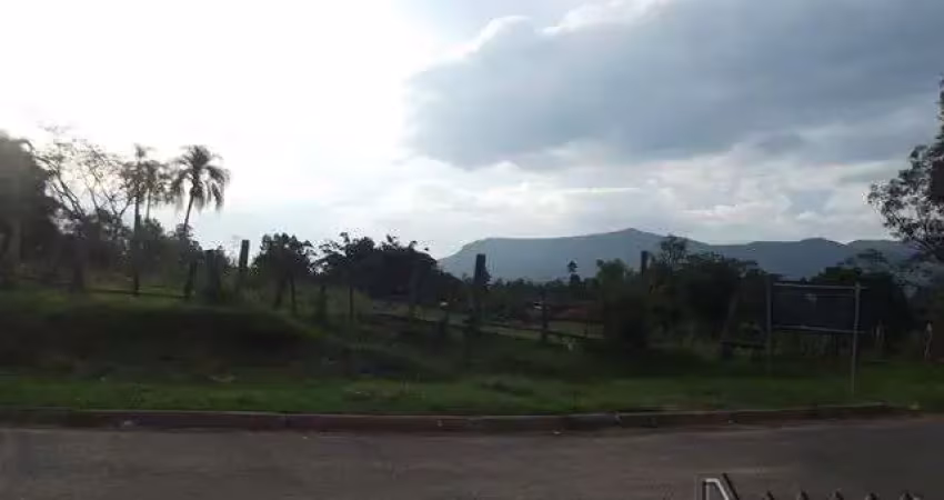Terreno comercial à venda no Industrial, Araricá 