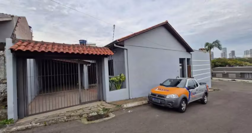 Casa com 3 quartos para alugar na Vila Nova, Novo Hamburgo 