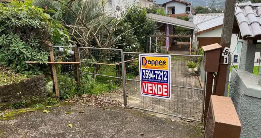 Casa com 2 quartos à venda na Vila Nova, Novo Hamburgo 
